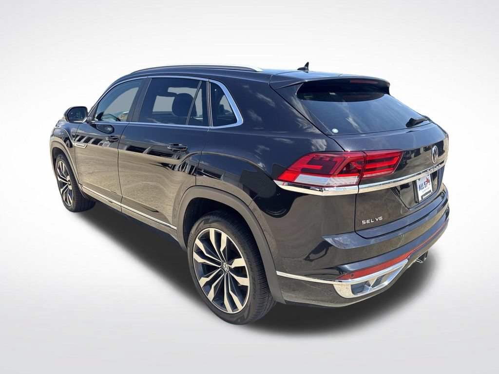 Used 2021 Volkswagen Atlas Cross Sport SEL R-Line AWD/4WD image 6