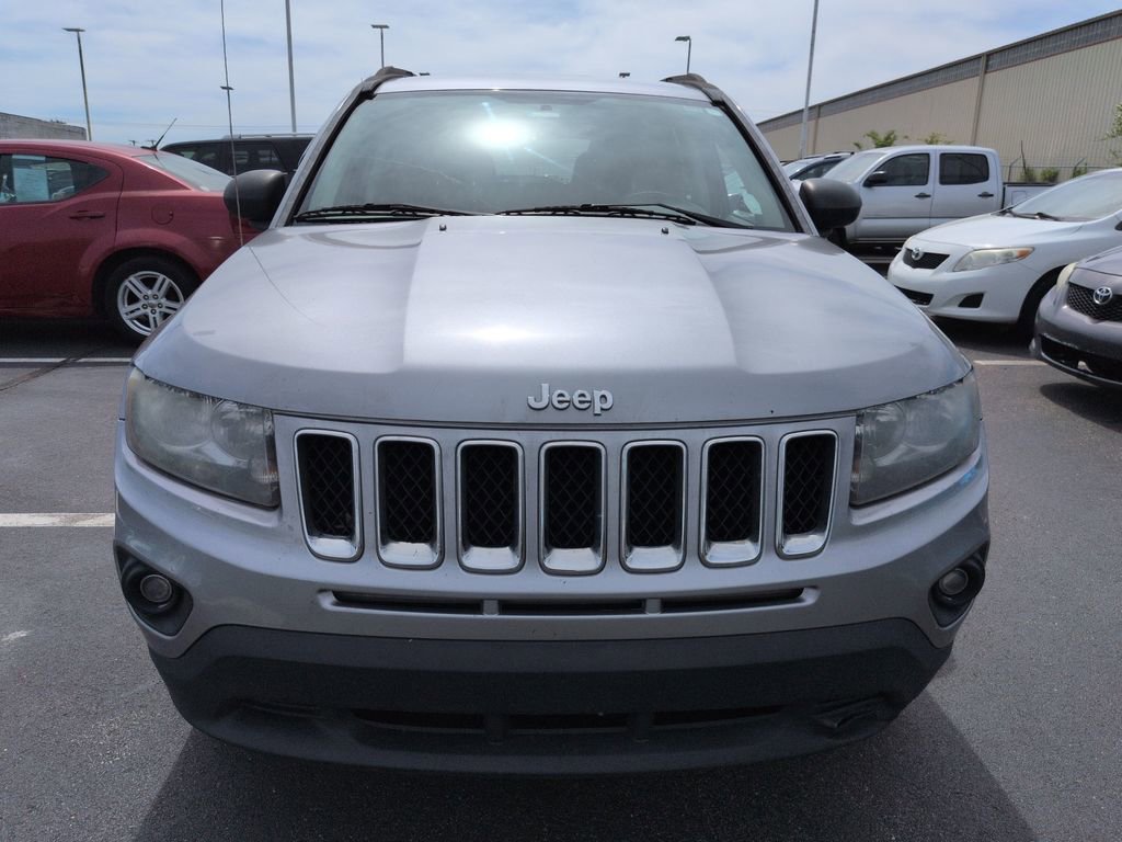 Used 2016 Jeep Compass Sport w/ Power Value Group image 9