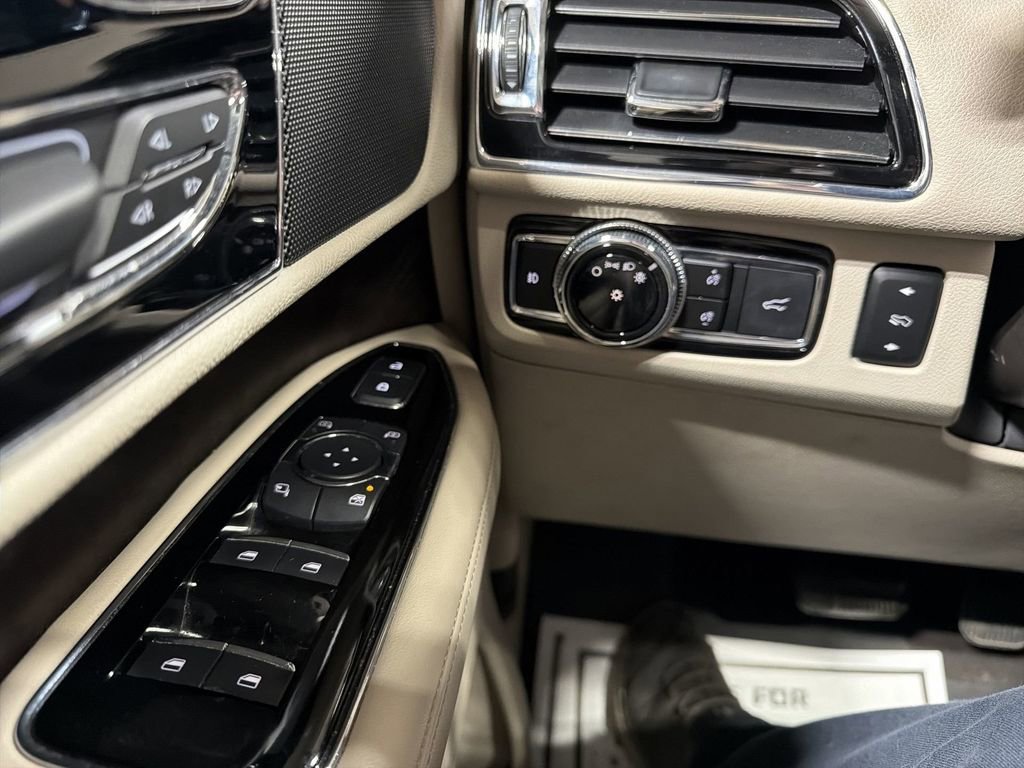 Certified 2021 Lincoln Navigator Reserve image 15