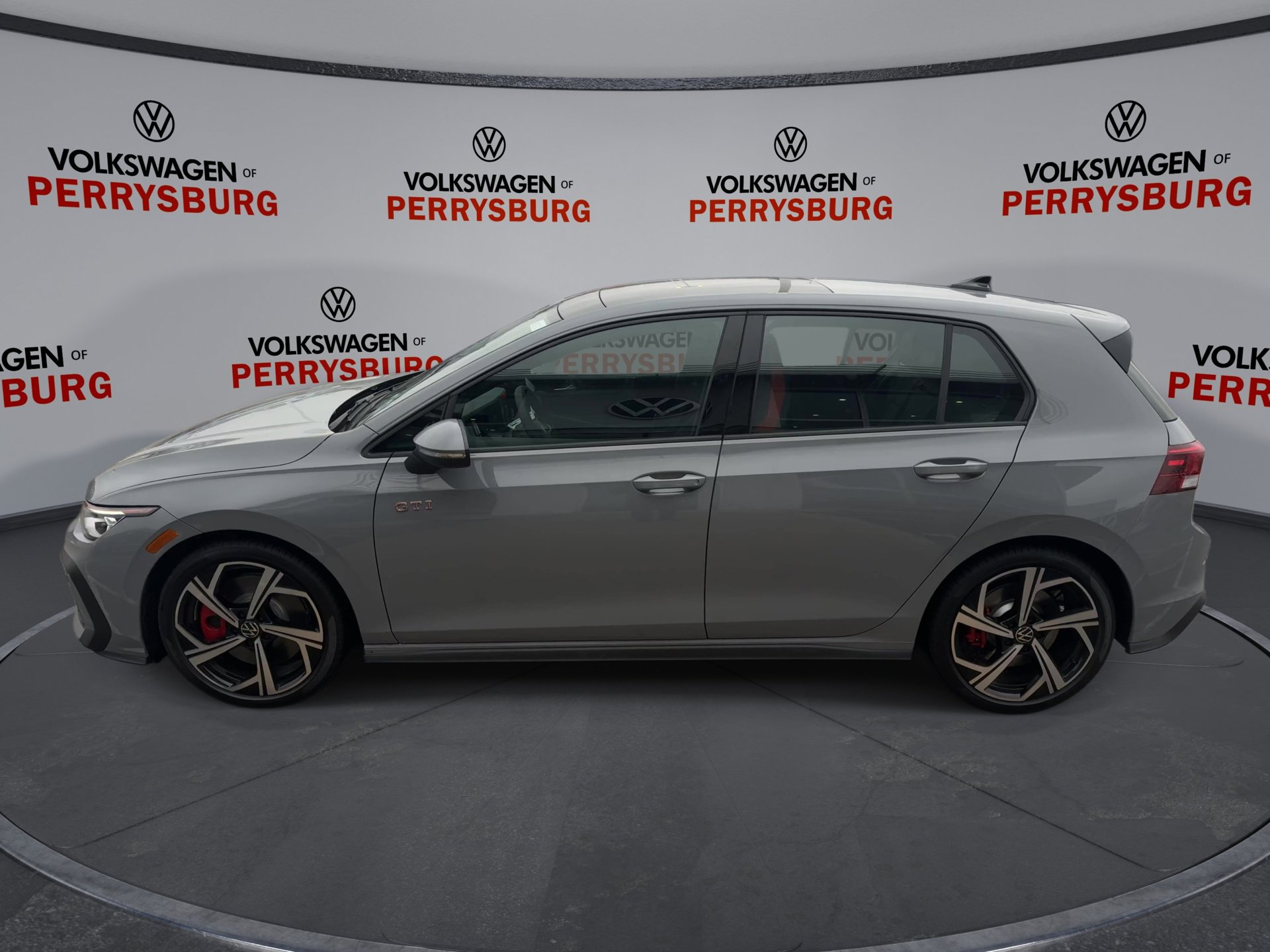 New 2026 Volkswagen GTI SE image 5