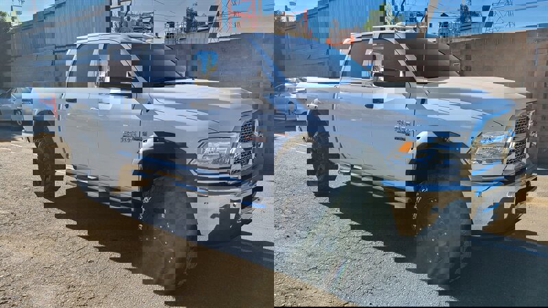 Used 2014 RAM 2500 Tradesman w/ Chrome Appearance Group image 1