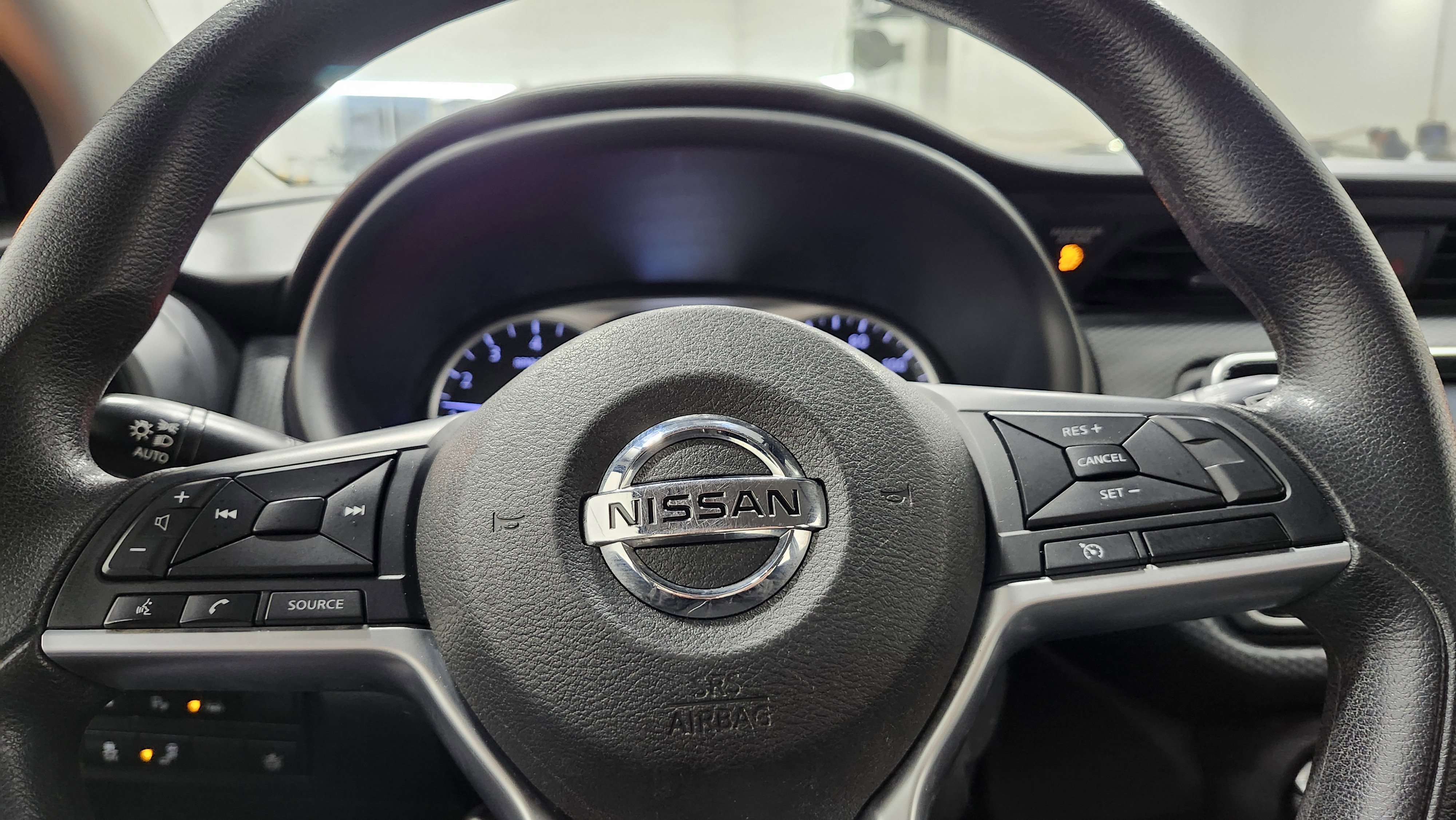Used 2021 Nissan Kicks S image 23