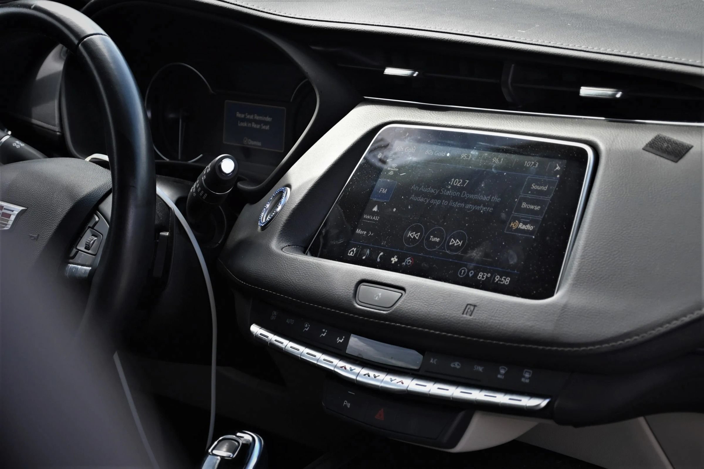 Used 2021 Cadillac XT4 Luxury FWD image 11