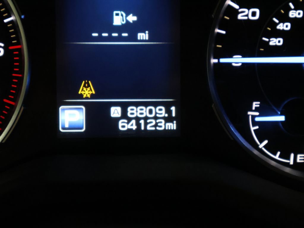 Used 2021 Subaru Ascent Limited w/ Technology Package image 38