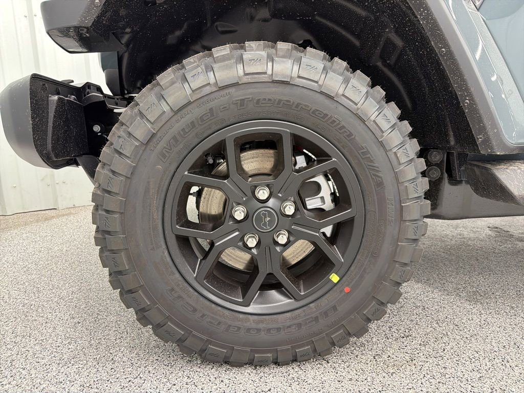 New 2026 Jeep Gladiator Sport image 9