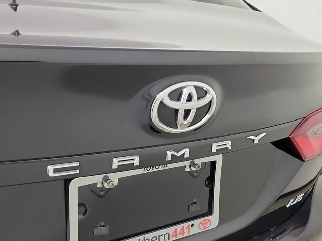 Used 2024 Toyota Camry LE image 9