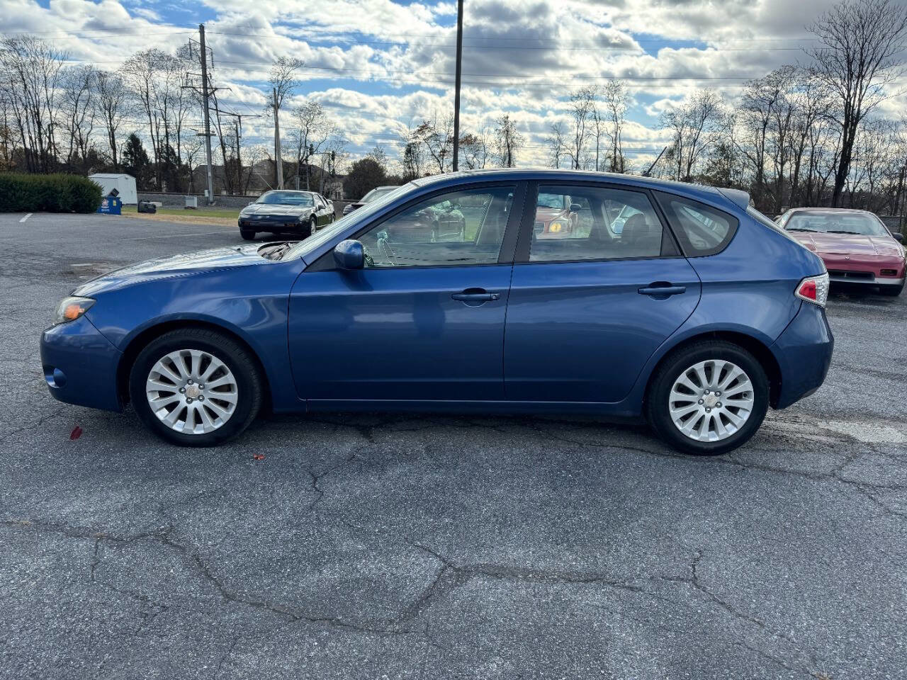 Used 2011 Subaru Impreza 2.5i Premium w/ PWR Moonroof Value Pkg image 2