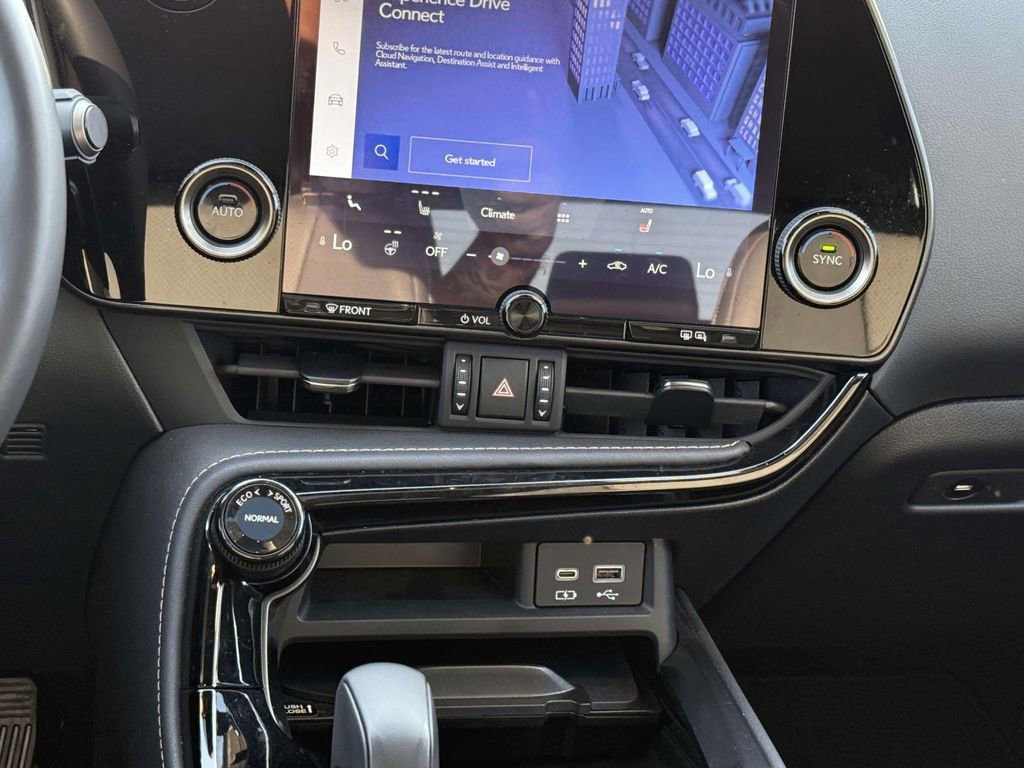 Used 2024 Lexus NX 350 AWD image 19