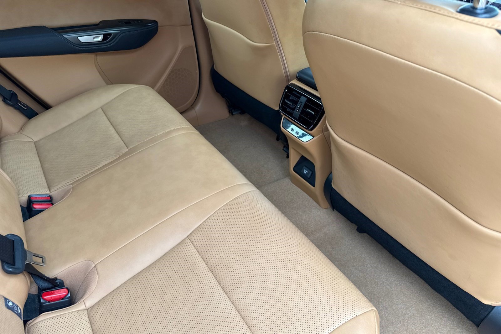Certified 2023 Lexus RZ 450e Premium w/ Technology Package AWD/4WD image 29