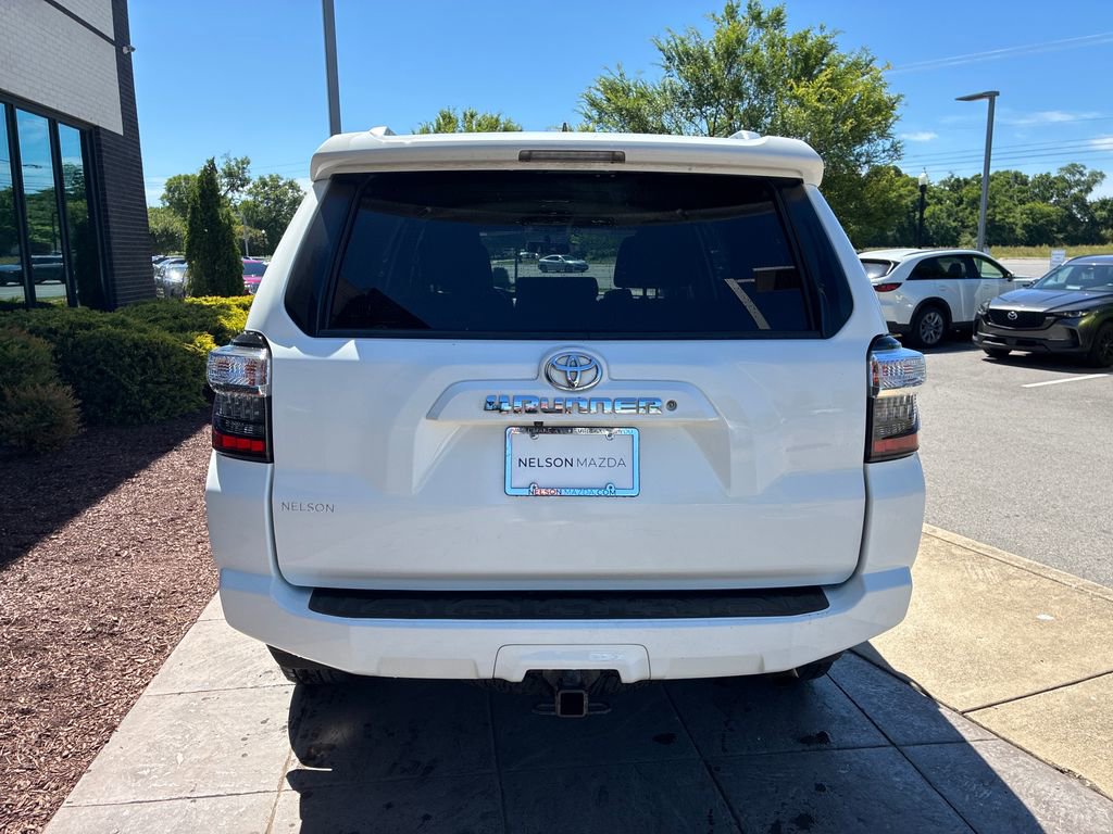 Used 2015 Toyota 4Runner SR5 RWD image 5