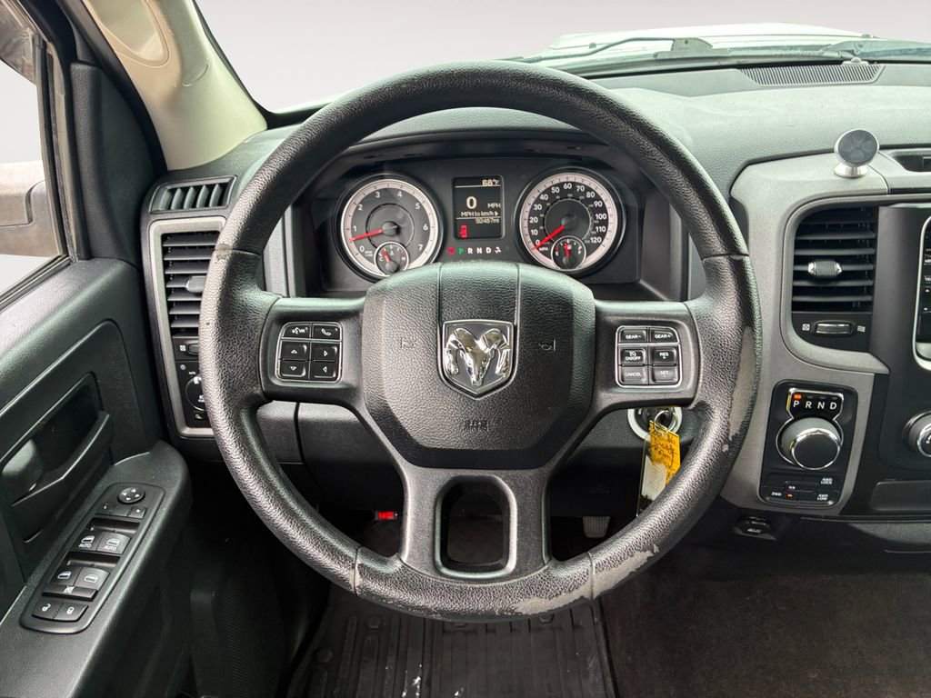 Used 2016 RAM 1500 Express AWD/4WD image 12