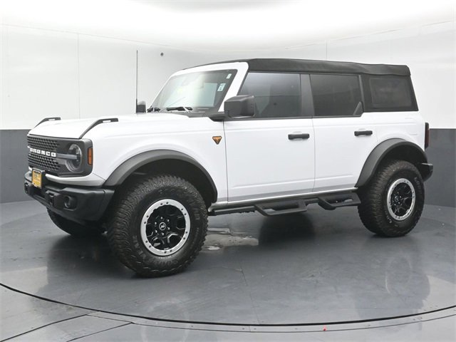 Certified 2023 Ford Bronco Badlands w/ Sasquatch Package image 4