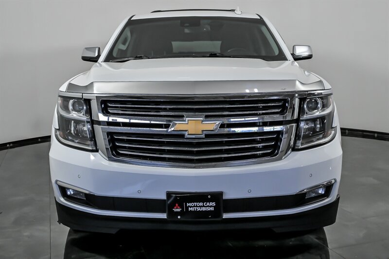 Used 2018 Chevrolet Suburban Premier AWD/4WD image 4