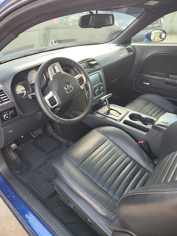 Used 2012 Dodge Challenger R/T RWD image 20