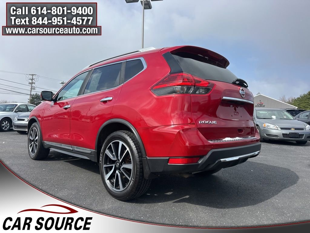 Used 2017 Nissan Rogue SL image 3