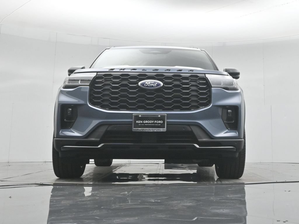 New 2026 Ford Explorer ST-Line w/ ST-Line Street Pack RWD image 48