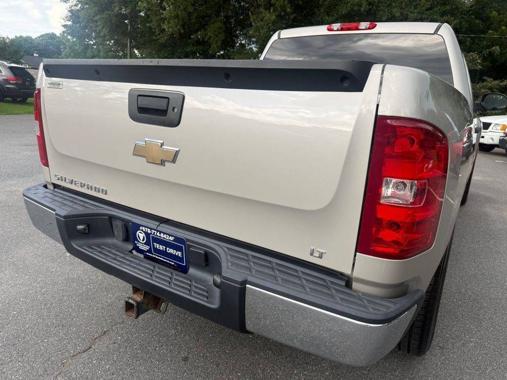 Used 2009 Chevrolet Silverado 1500 LT w/ All Star Package RWD image 6