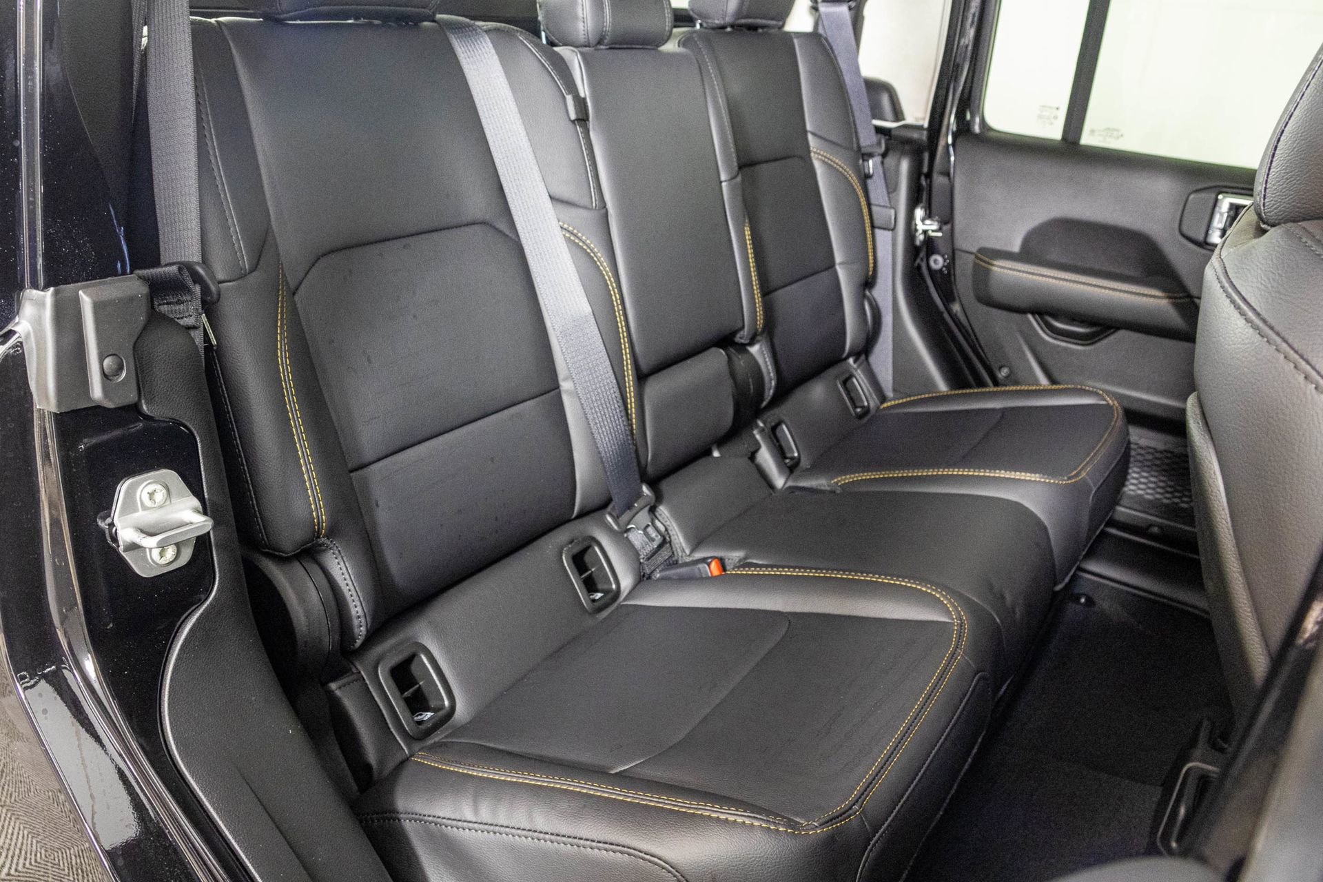 New 2026 Jeep Gladiator Sport S image 41