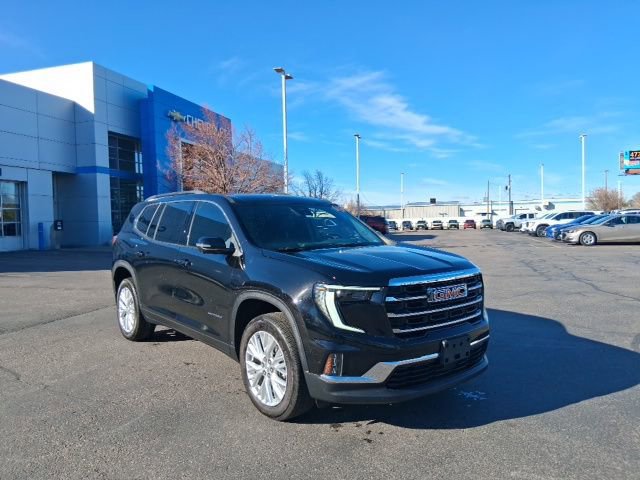 Used 2024 GMC Acadia Elevation w/ Luxury Package