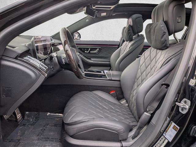 Used 2025 Mercedes-Benz S 580e 4MATIC Sedan image 19