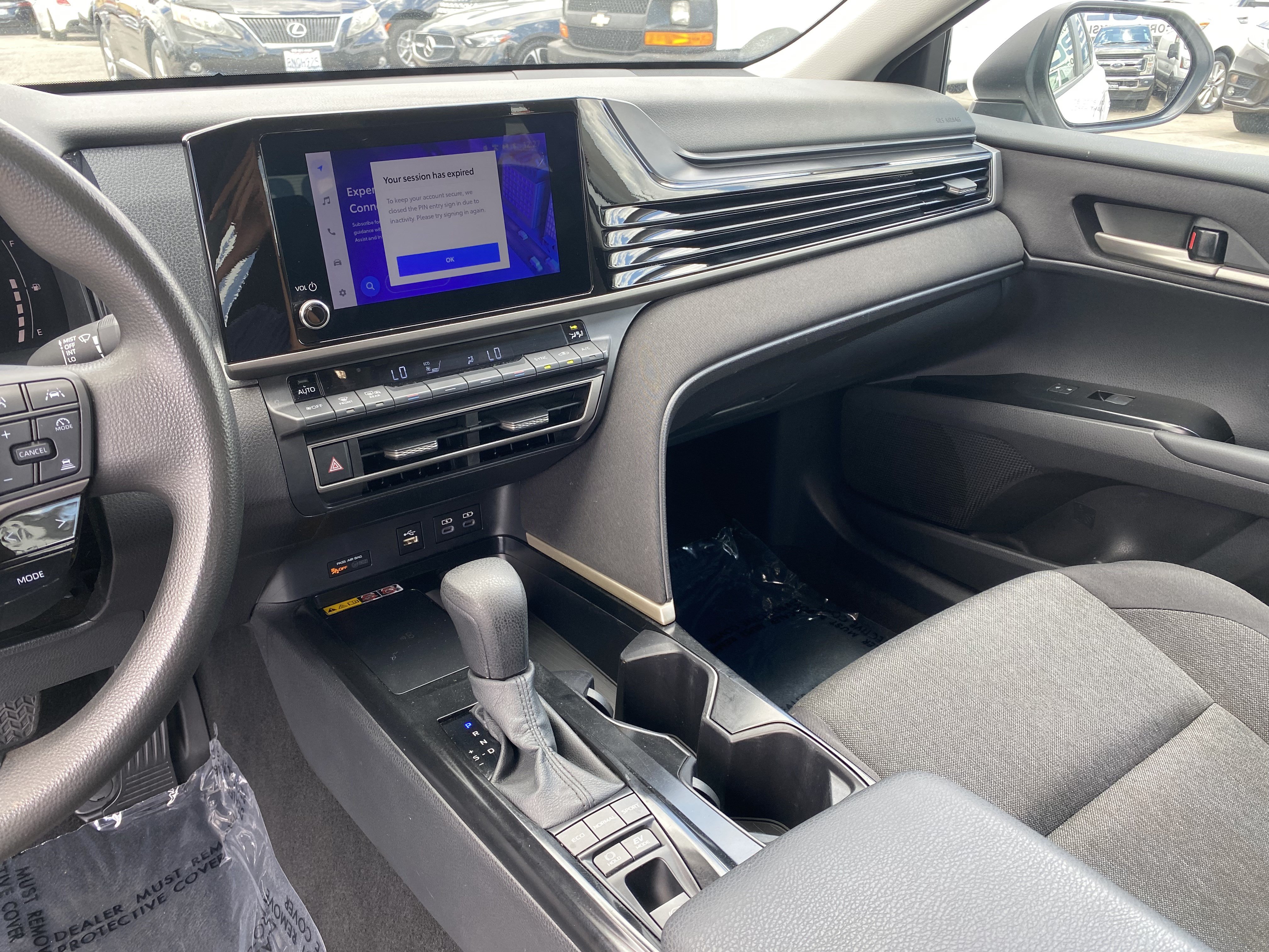 Used 2025 Toyota Camry LE FWD image 13