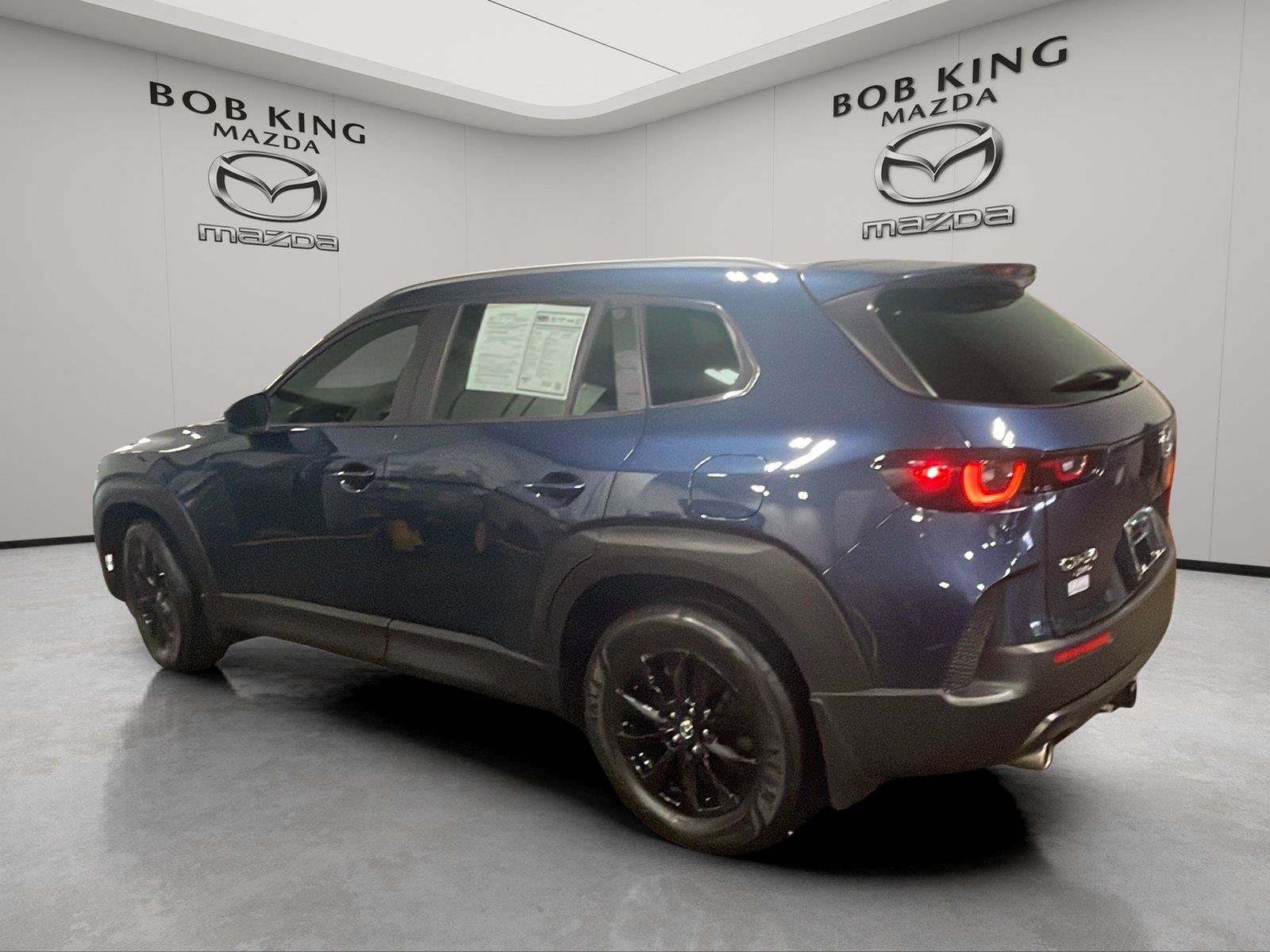 Used 2024 MAZDA CX-50 AWD 2.5 S w/ Preferred Package image 3