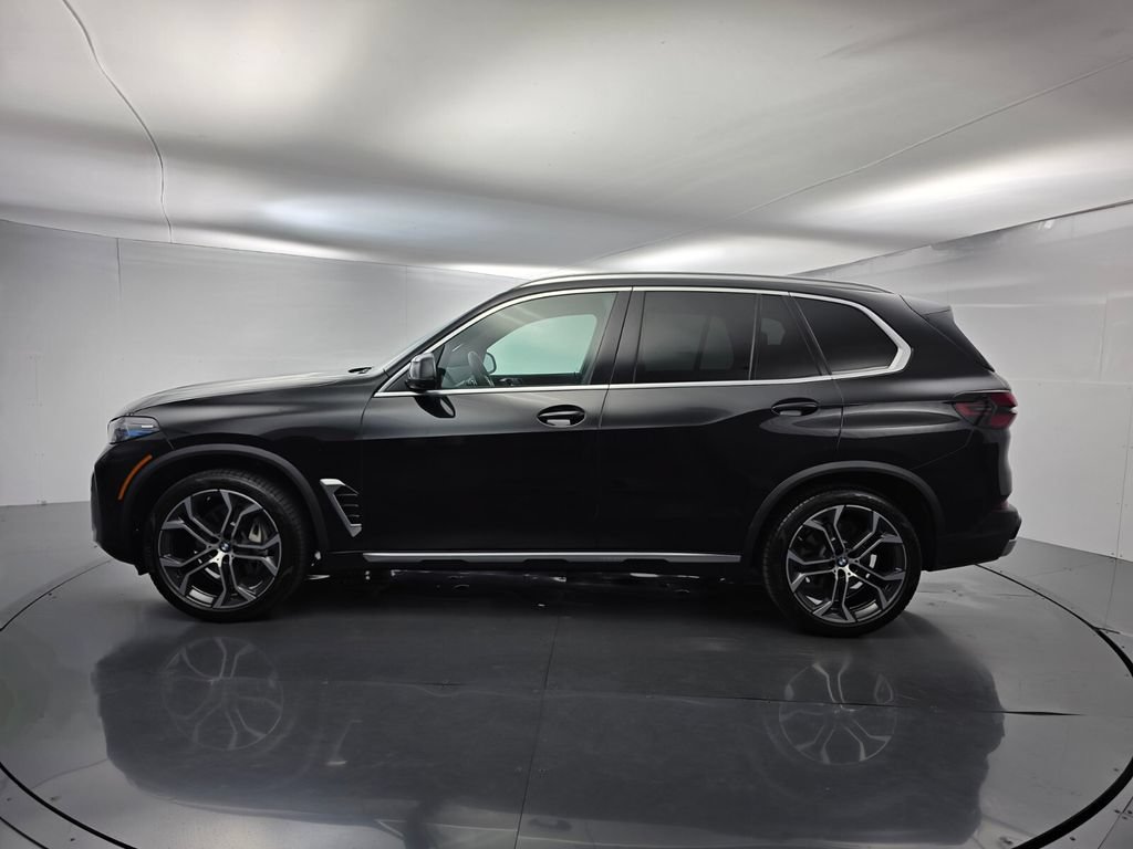 Certified 2025 BMW X5 sDrive40i w/ Premium Package RWD image 7