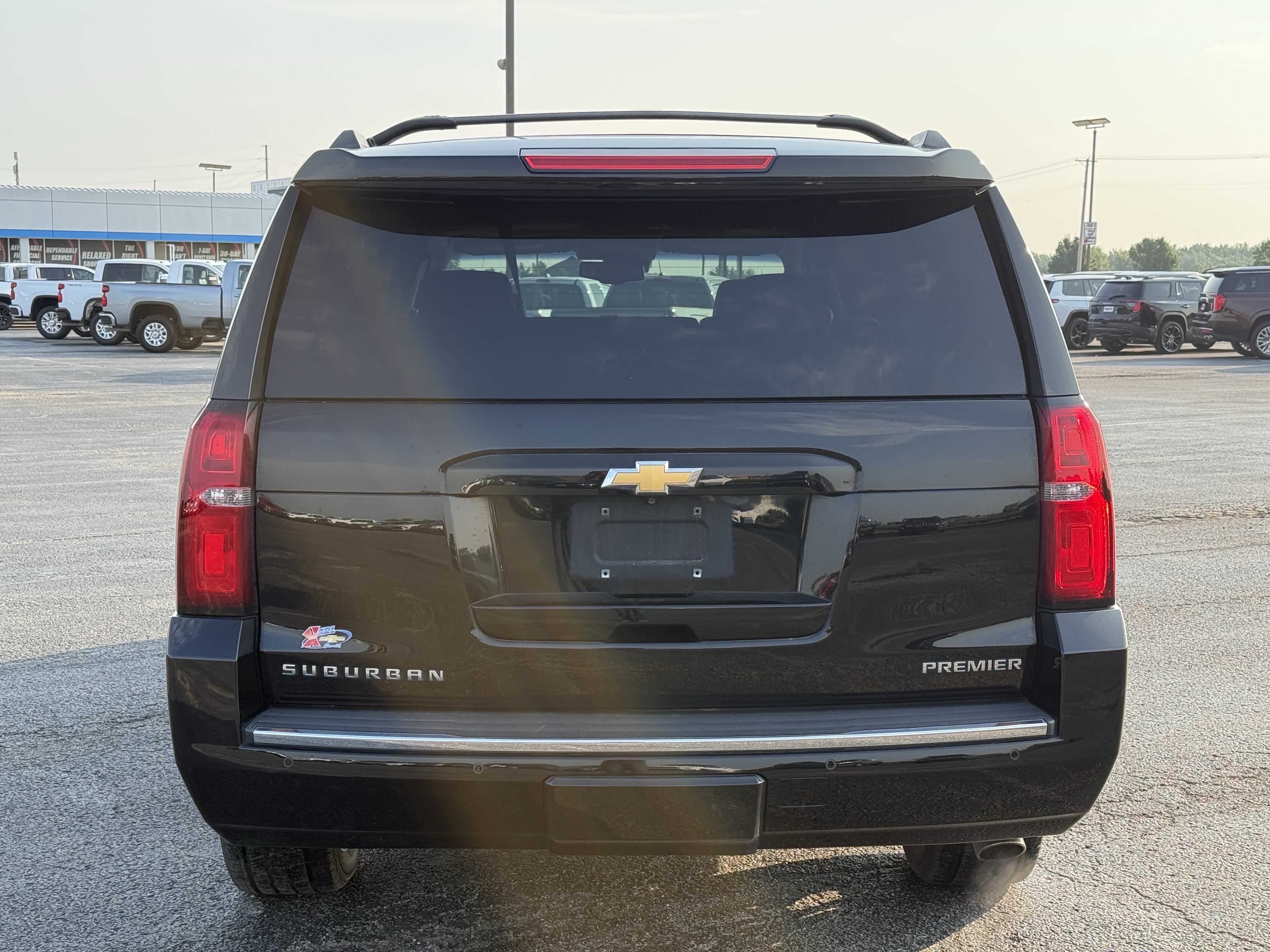 Used 2019 Chevrolet Suburban Premier w/ Premier Plus Edition AWD/4WD image 5