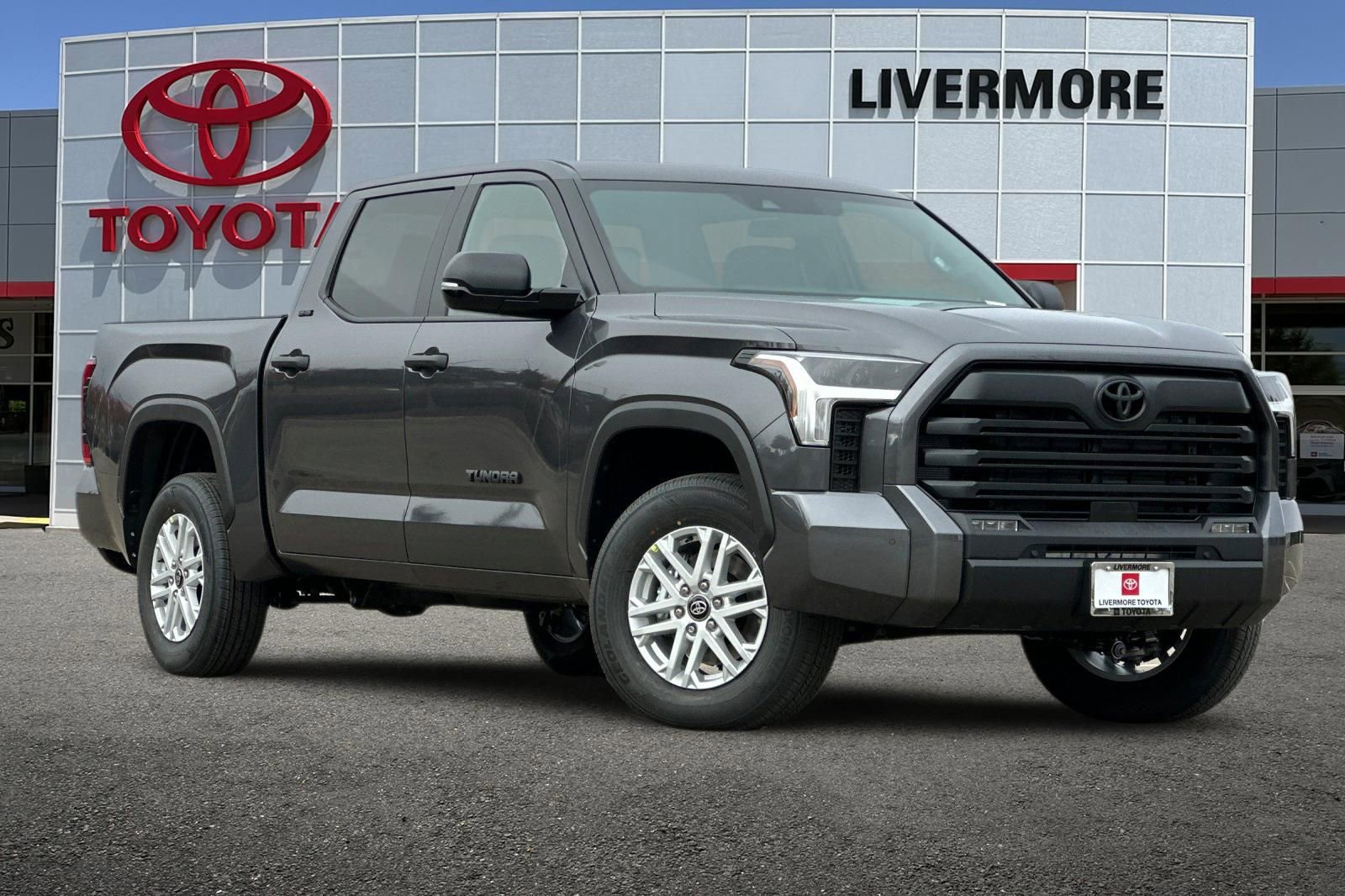 New 2026 Toyota Tundra SR5 AWD/4WD image 2