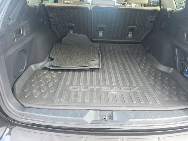 Used 2024 Subaru Outback Limited XT AWD/4WD image 11