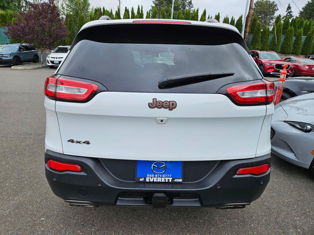 Used 2017 Jeep Cherokee 75th Anniversary AWD/4WD image 4