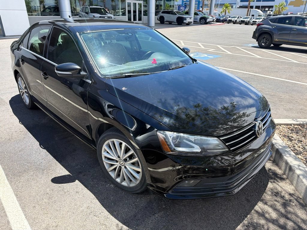 Used 2016 Volkswagen Jetta SEL w/ Lighting Package FWD image 5