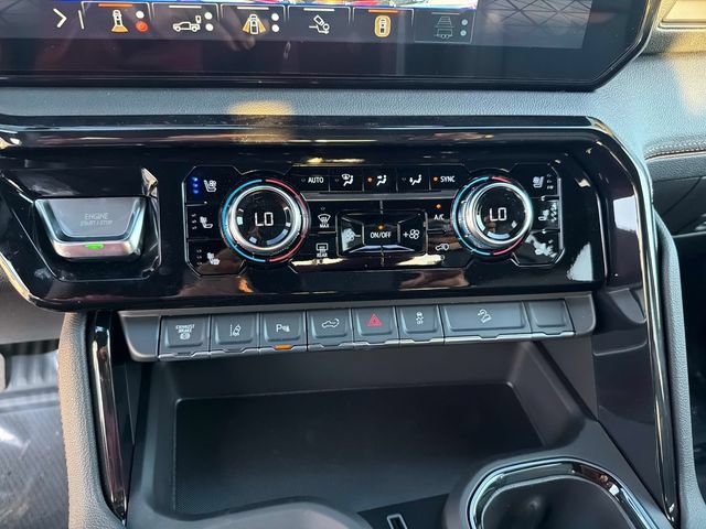 New 2026 GMC Sierra 2500 AT4 w/ AT4 Premium Plus Package AWD/4WD image 25