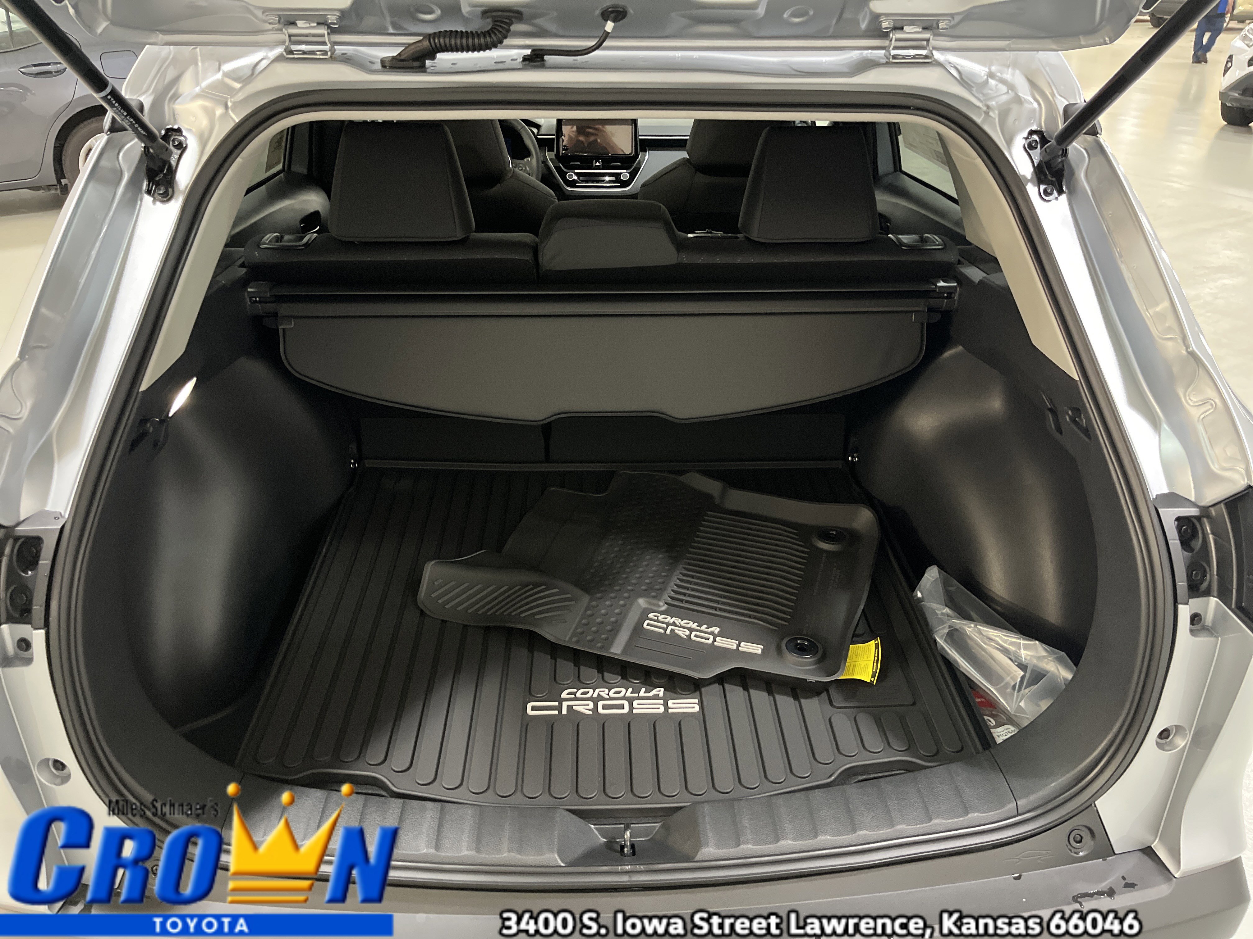 New 2026 Toyota Corolla Cross LE image 12