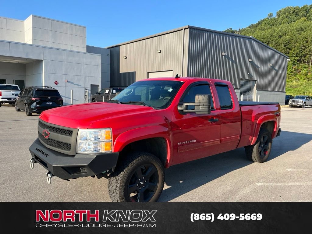 Used 2013 Chevrolet Silverado 1500 LT w/ All-Star Edition AWD/4WD image 1