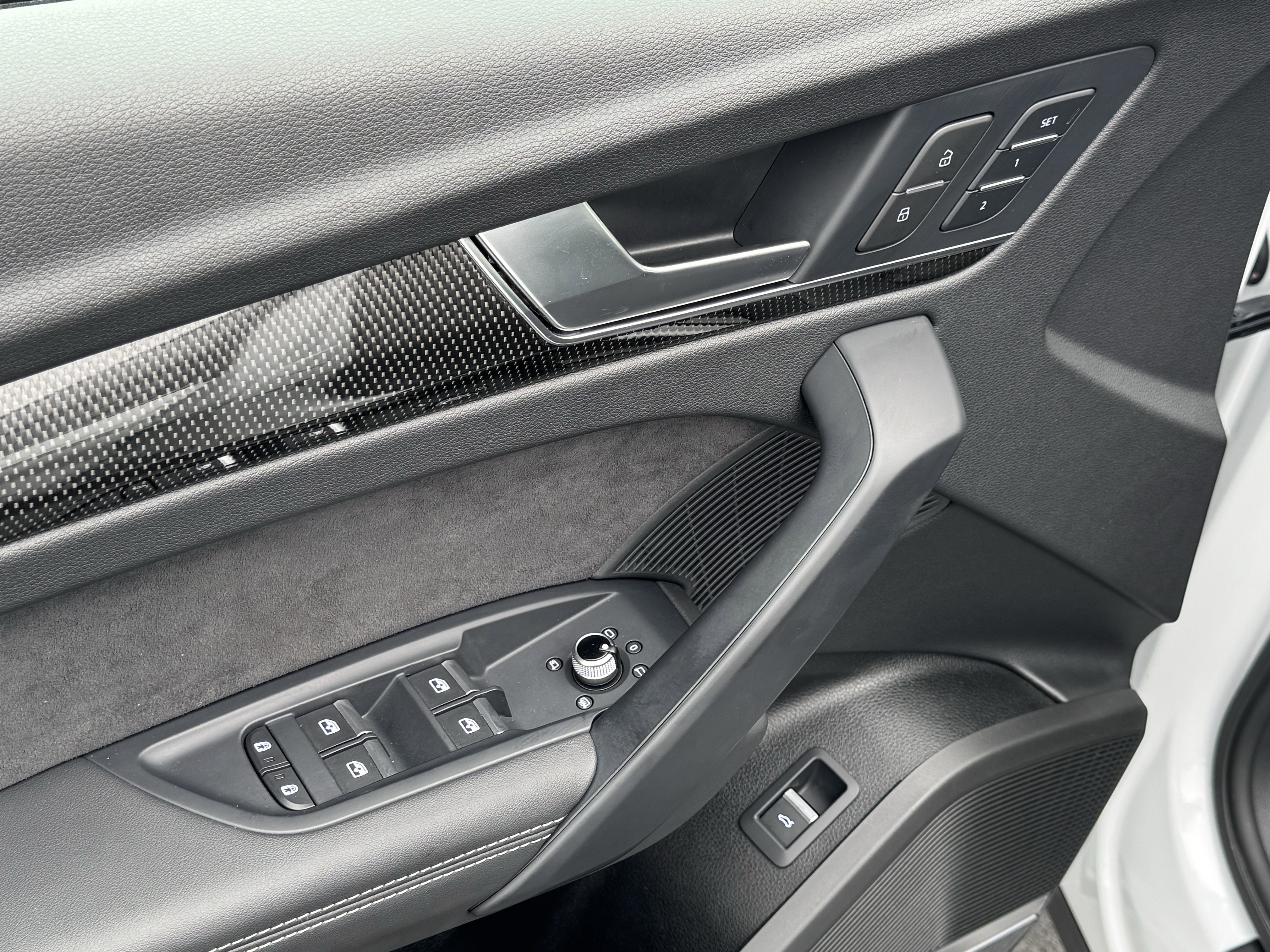 Used 2024 Audi SQ5 Premium Plus w/ Premium Plus Package image 15