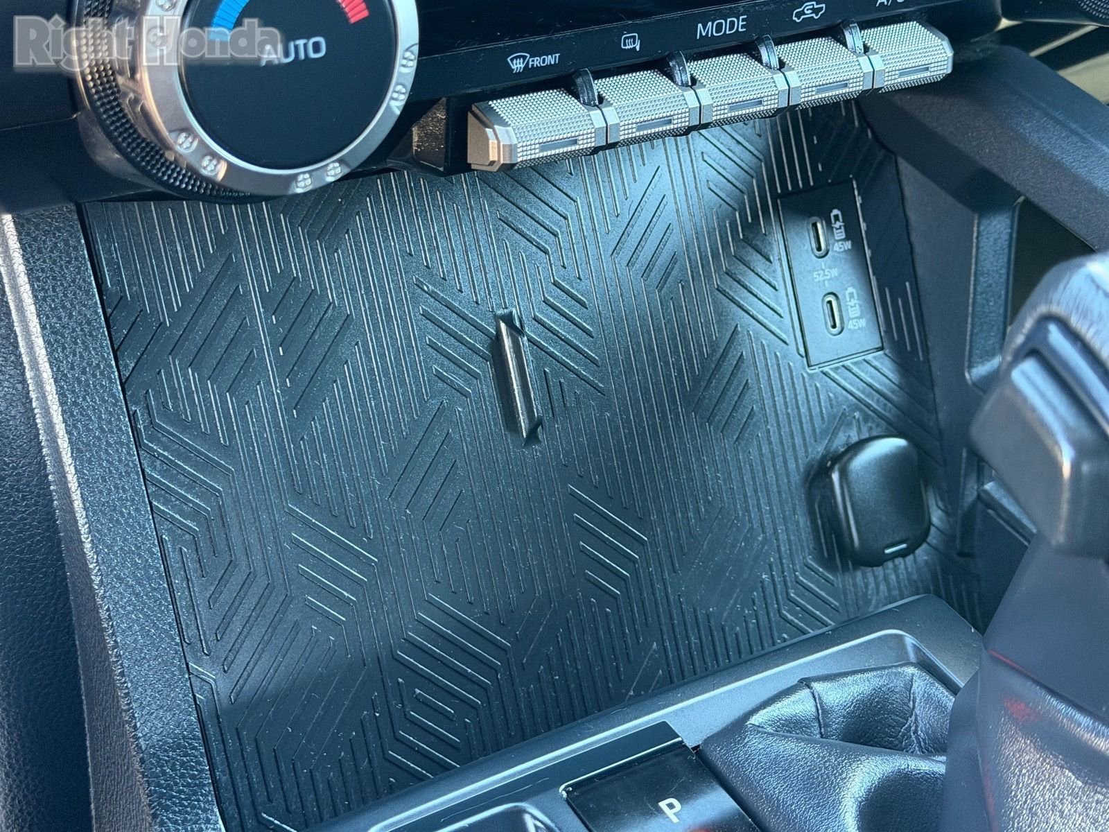 Used 2024 Toyota Tacoma TRD Sport image 27