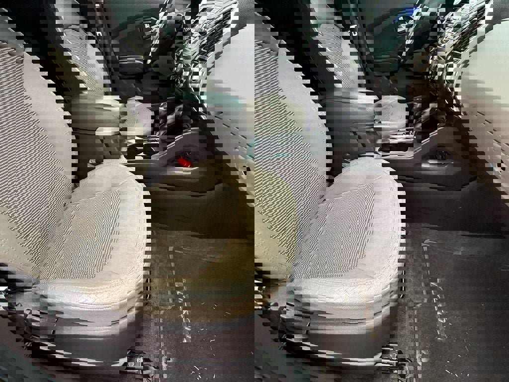 Used 2013 Hyundai Tucson GLS image 10