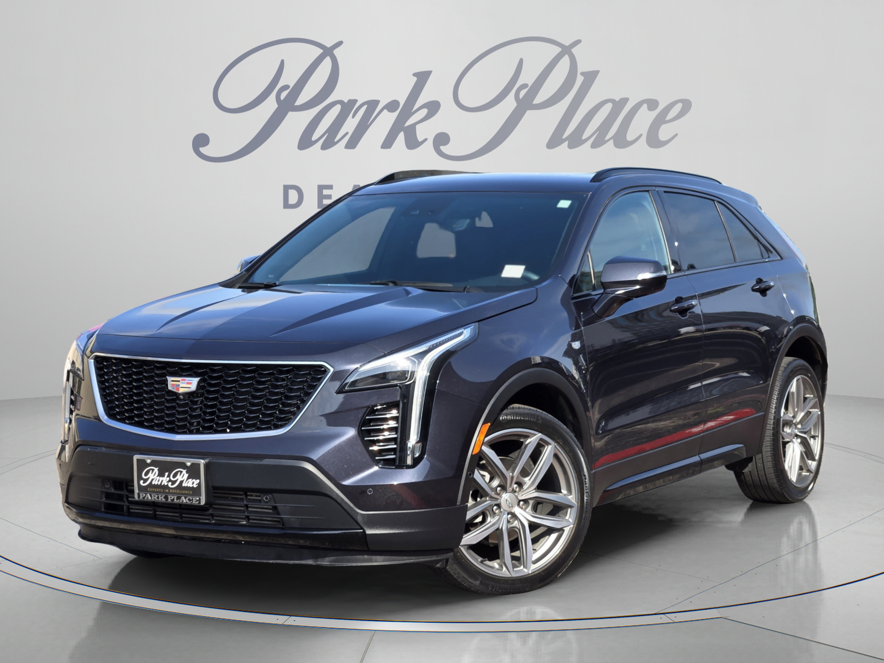 Used 2022 Cadillac XT4 Sport w/ Comfort Package FWD image 1