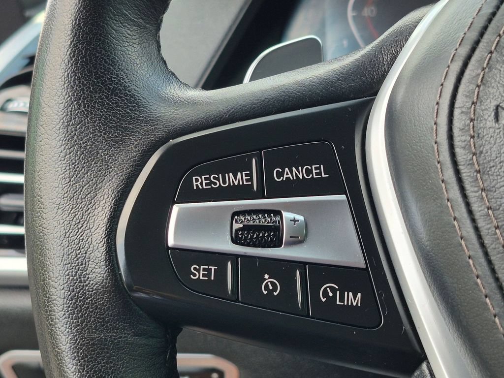 Used 2023 BMW X5 xDrive40i AWD/4WD image 15