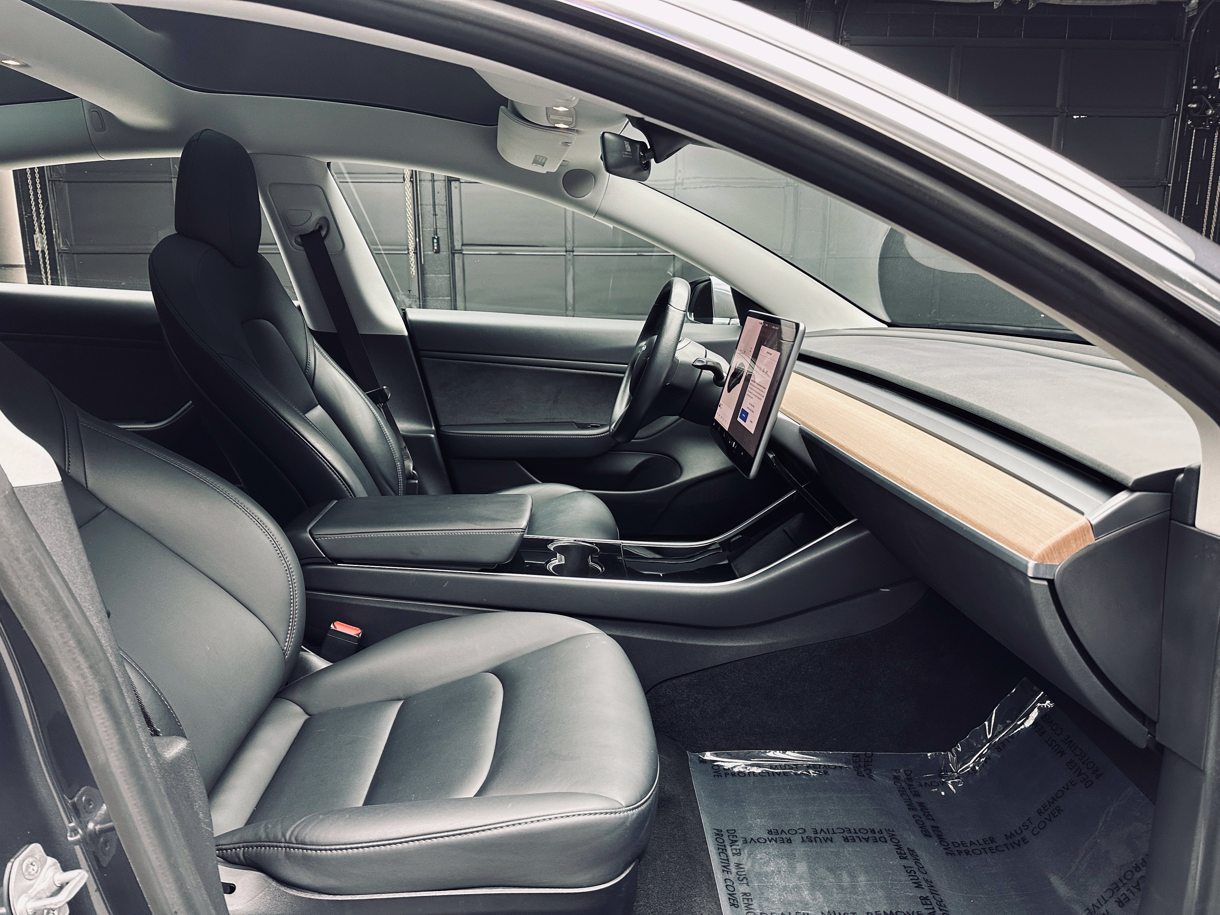 Used 2018 Tesla Model 3 Long Range AWD/4WD image 18