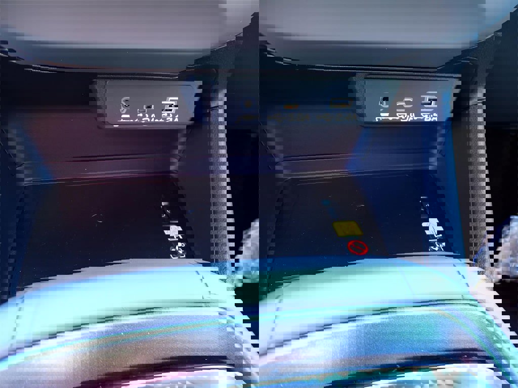 Certified 2025 Subaru Crosstrek 2.5i Limited image 19