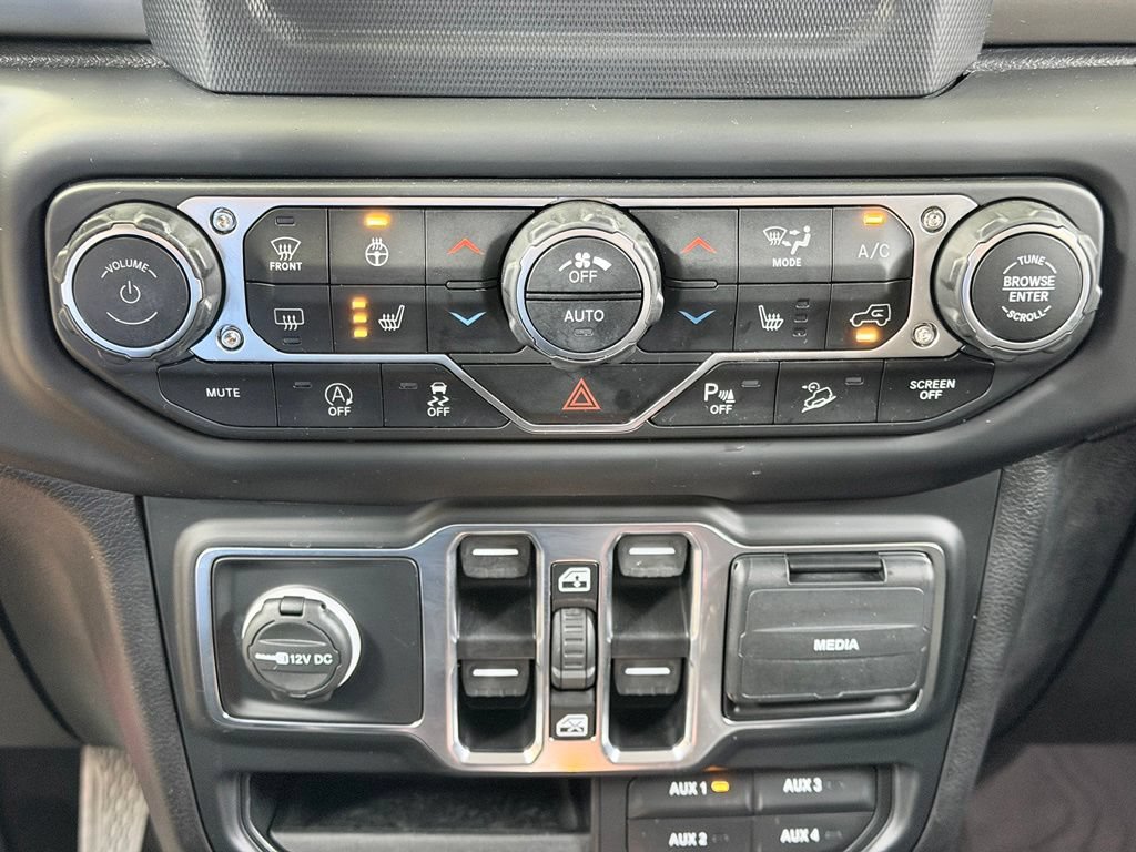 Used 2018 Jeep Wrangler Unlimited Sport S AWD/4WD image 45