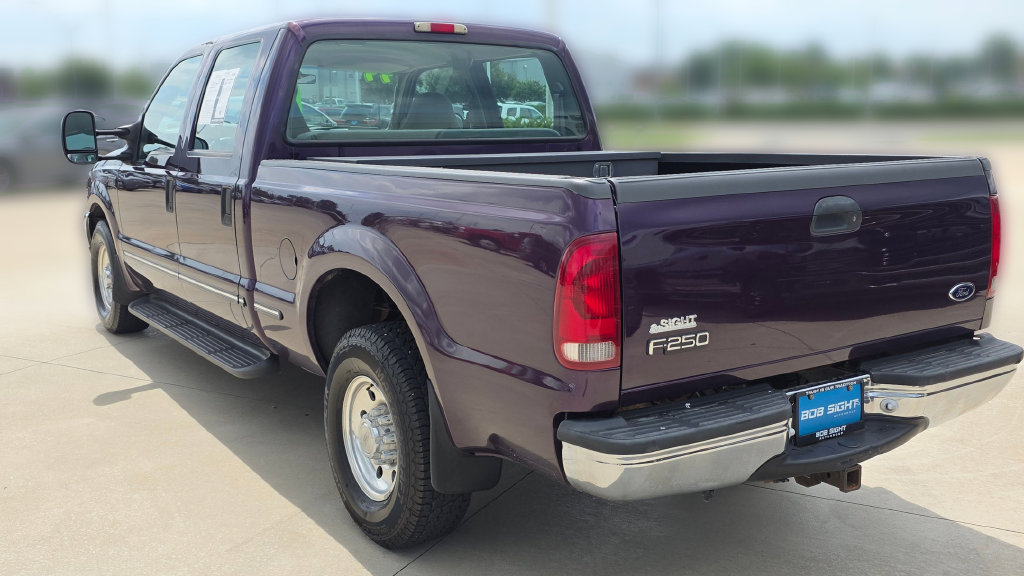 Used 1999 Ford F250 XLT RWD image 3