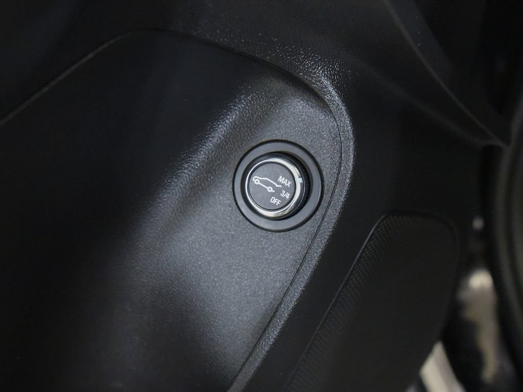 Used 2025 Buick Envista Avenir FWD image 26