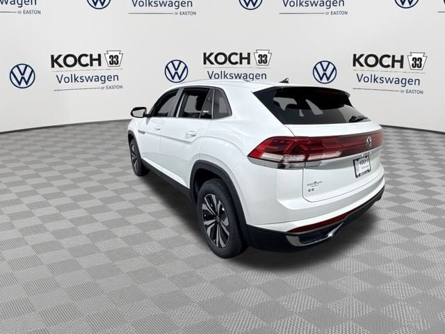 New 2026 Volkswagen Atlas Cross Sport SE FWD image 6
