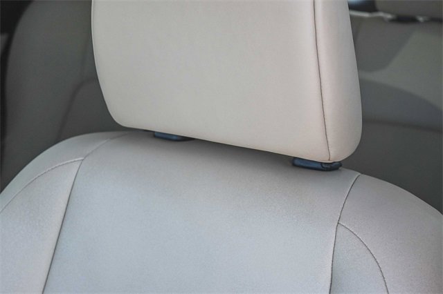 Used 2017 Lexus CT 200h w/ Navigation System Package image 15