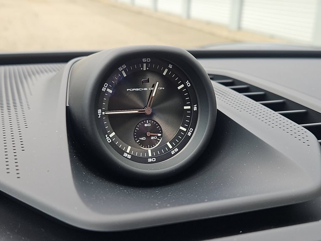 New 2026 Porsche Cayenne Turbo AWD/4WD image 15