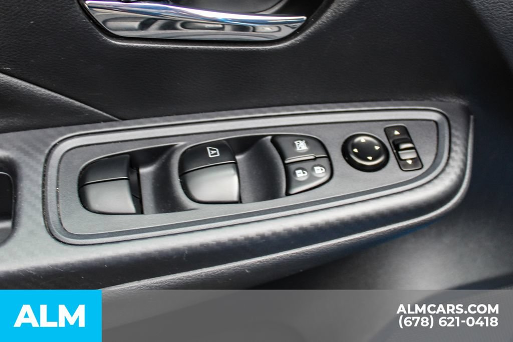 Used 2024 Nissan Versa SV FWD image 36