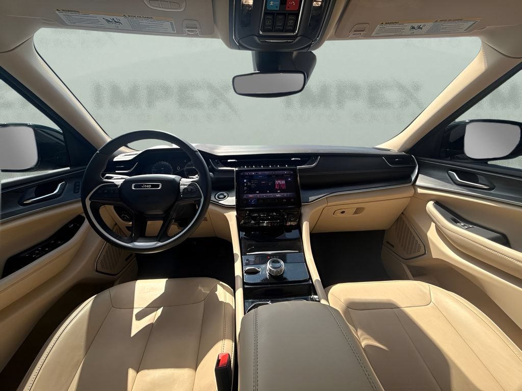 Used 2022 Jeep Grand Cherokee Limited AWD/4WD image 8